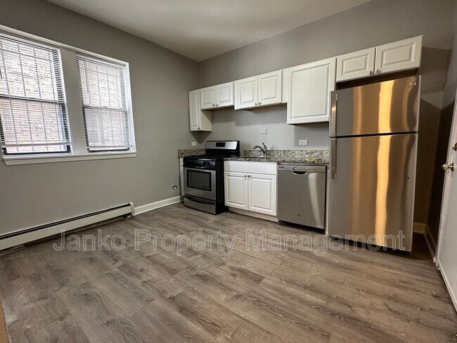 Building Photo - 52 N Parkside Ave