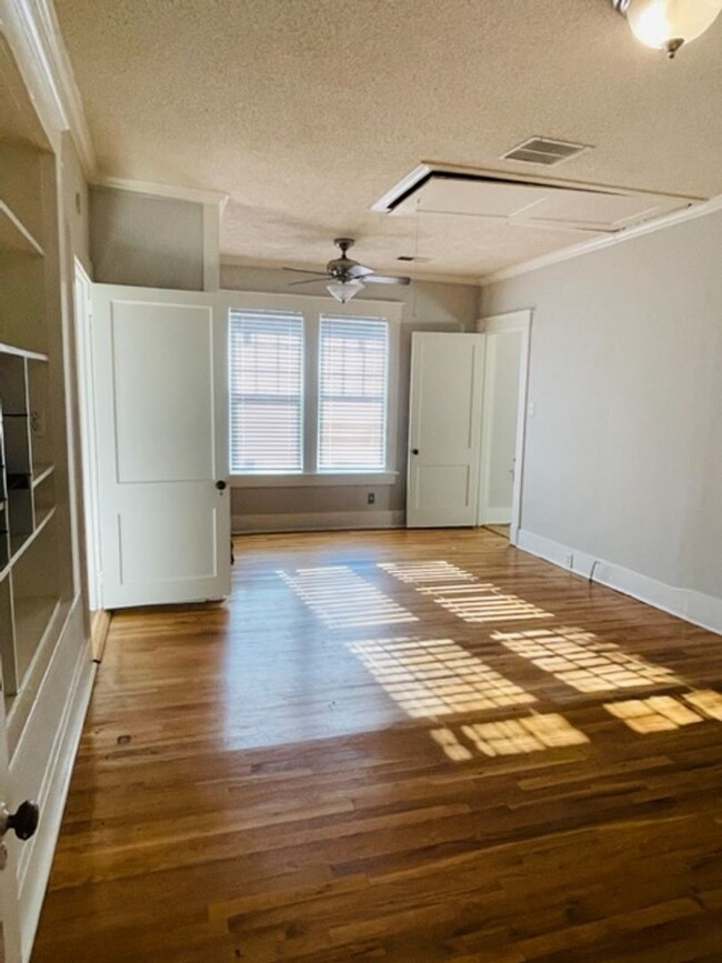 Building Photo - 2 bed, 2 bath in Midtown Memphis near Rhod...