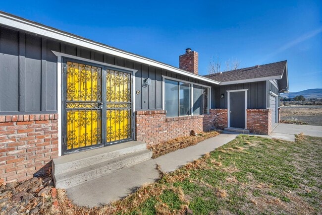 Building Photo - Country Living Single Story Home in Spanish Springs