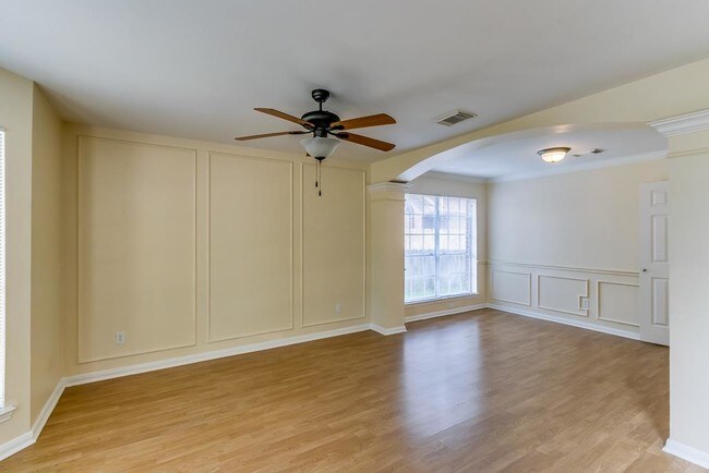 Building Photo - 23711 Welch House Ln