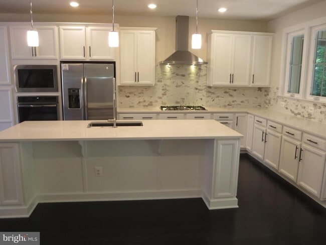 Primary Photo - 3062 Wild Blue Indigo Ct