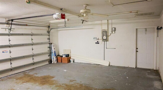 Building Photo - 3121 Bordeaux Ln