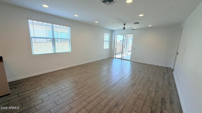 Building Photo - 36610 W Mediterranean Way