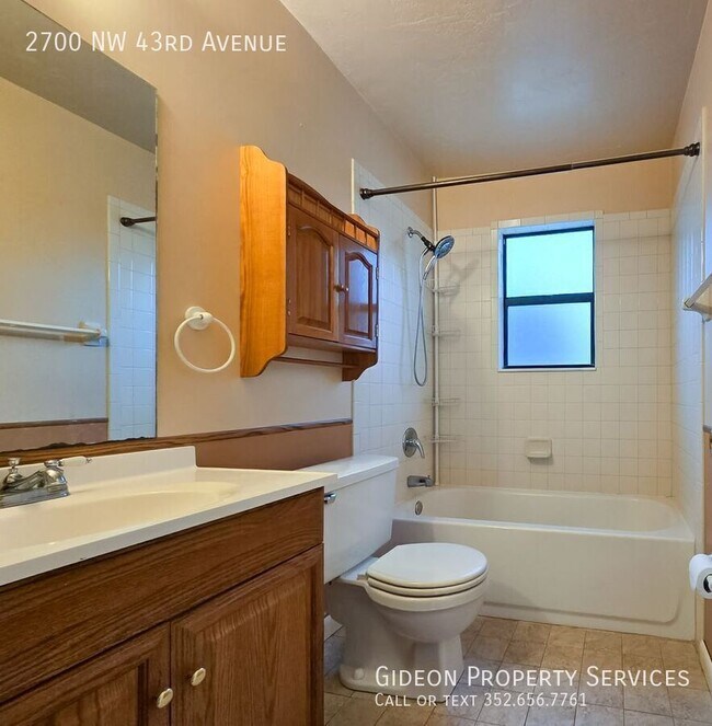 Building Photo - 2700 NW 43rd Ave