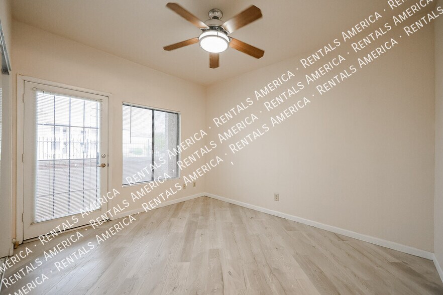 Building Photo - 11666 N 28th Dr