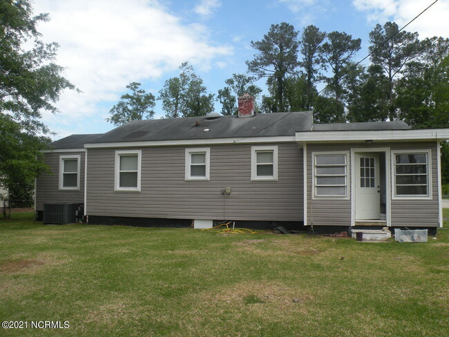 Building Photo - 311 Miller Blvd