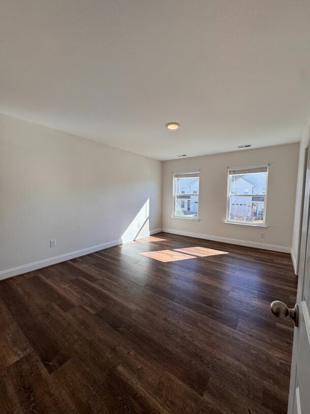 Building Photo - Inquire today on how to get FREE RENT!