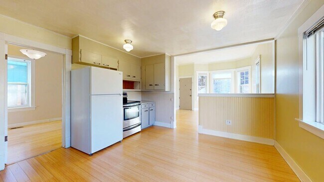 Building Photo - 4116 25th Ave SW