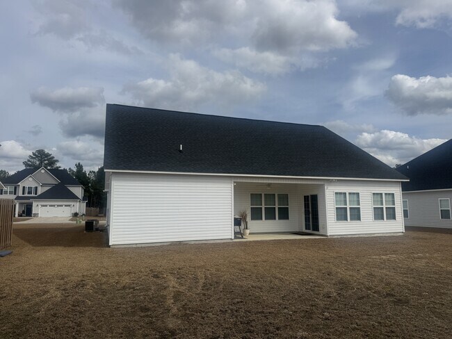 Building Photo - 592 Appalachian Trl S