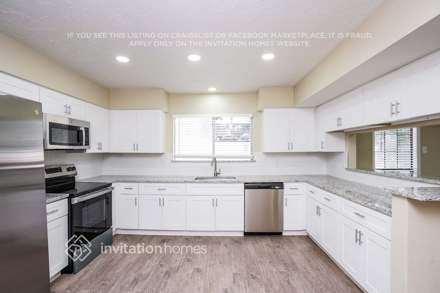 Building Photo - 4402 Dawn Creek Ln