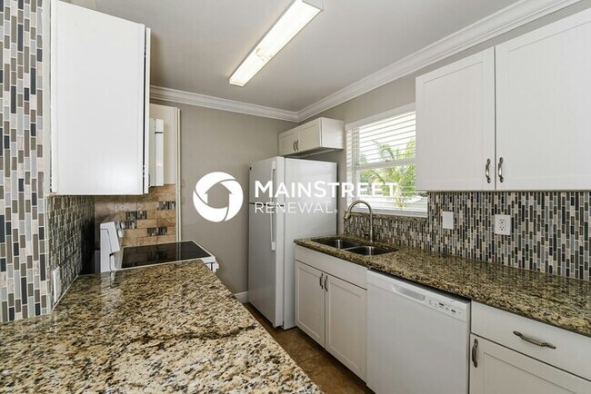 Building Photo - 3 Bedroom Pet-Friendly Home in CAPE CORAL, FL with Main Street Renewal