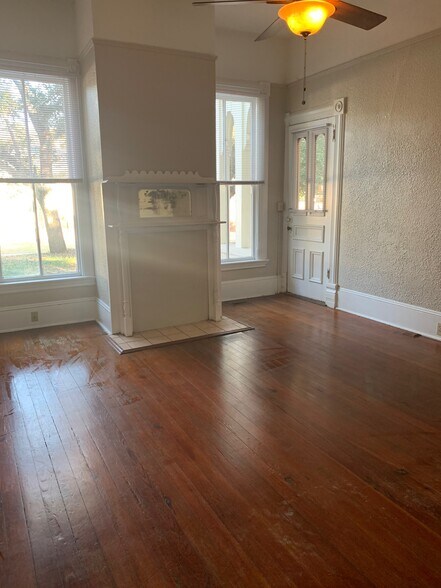 Building Photo - 2427 Vineville Ave