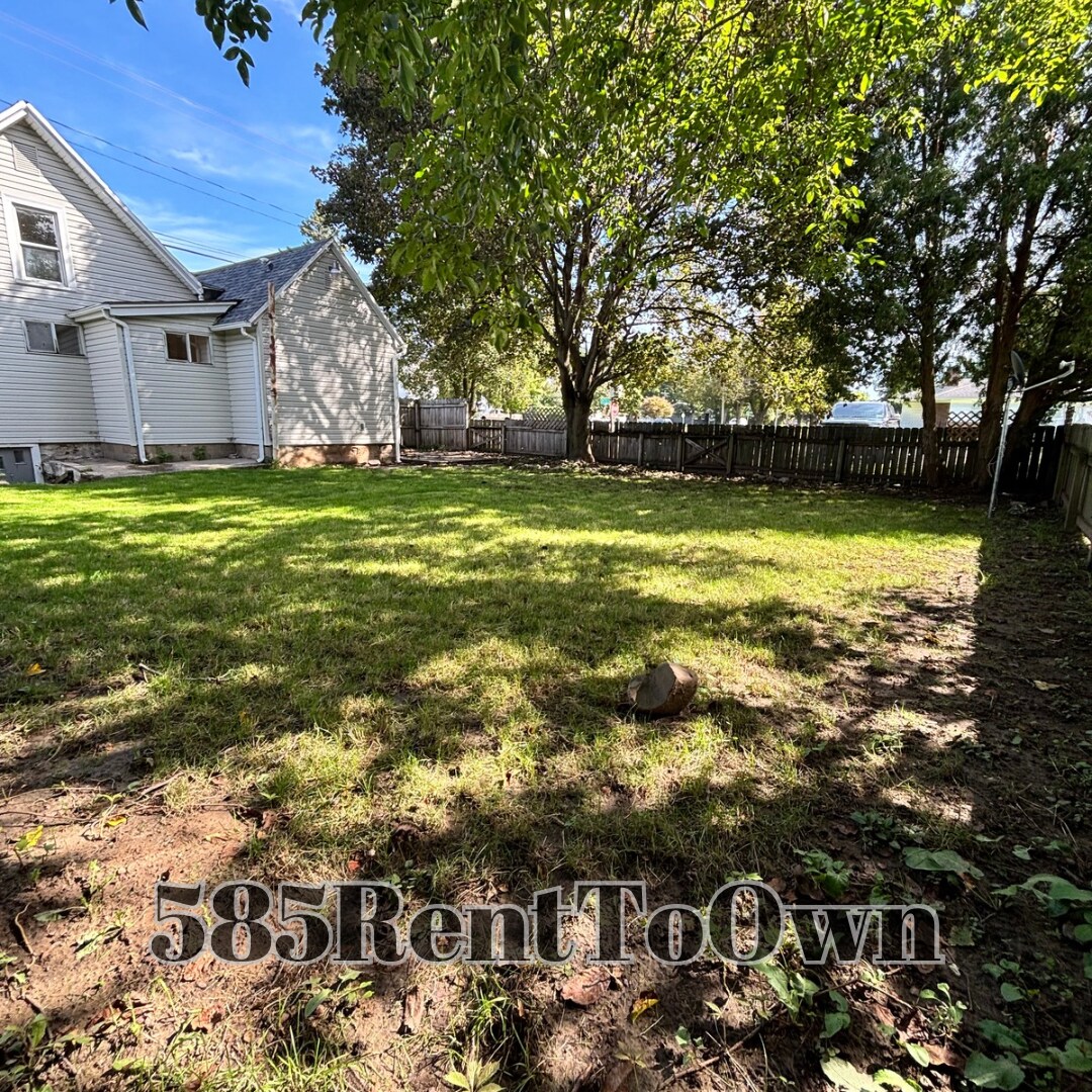Building Photo - 1429 Titus Ave