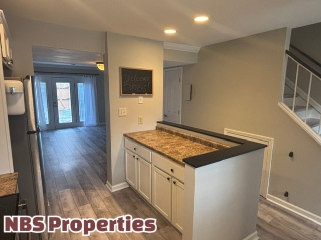 Building Photo - 6523 Deane Hill Dr