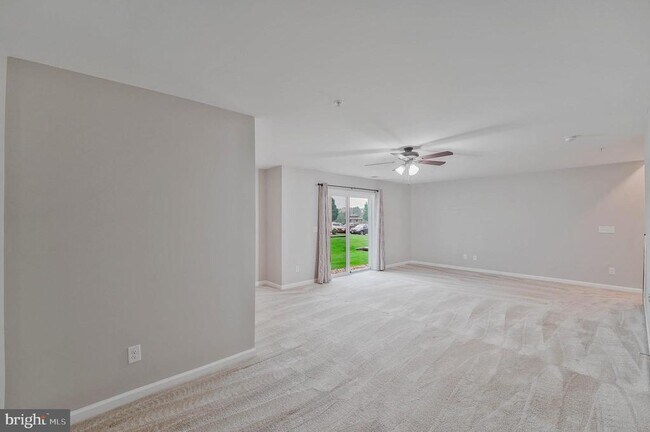 Building Photo - 25218 Briargate Terrace