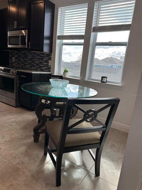 Building Photo - 8941 Sperry St