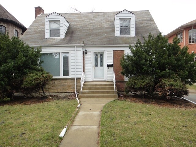 Primary Photo - 7314 E Prairie Rd