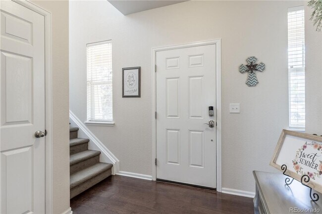 Building Photo - Charming 3 bedroom, 3 bathroom home in The...