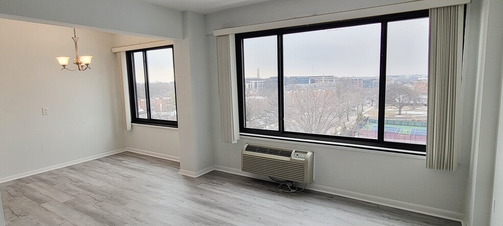 Building Photo - 3601 Wisconsin Ave NW