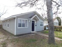 Building Photo - 1609 E 34th St