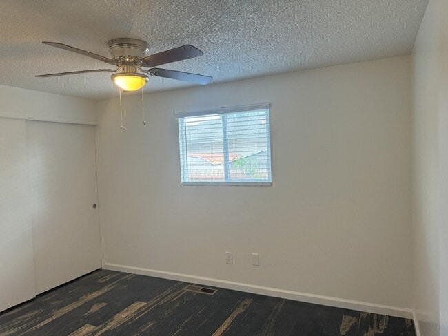 Building Photo - 2460 Brookside Way
