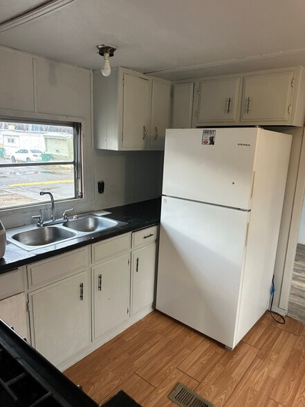 Building Photo - 951 N Auburn Ave