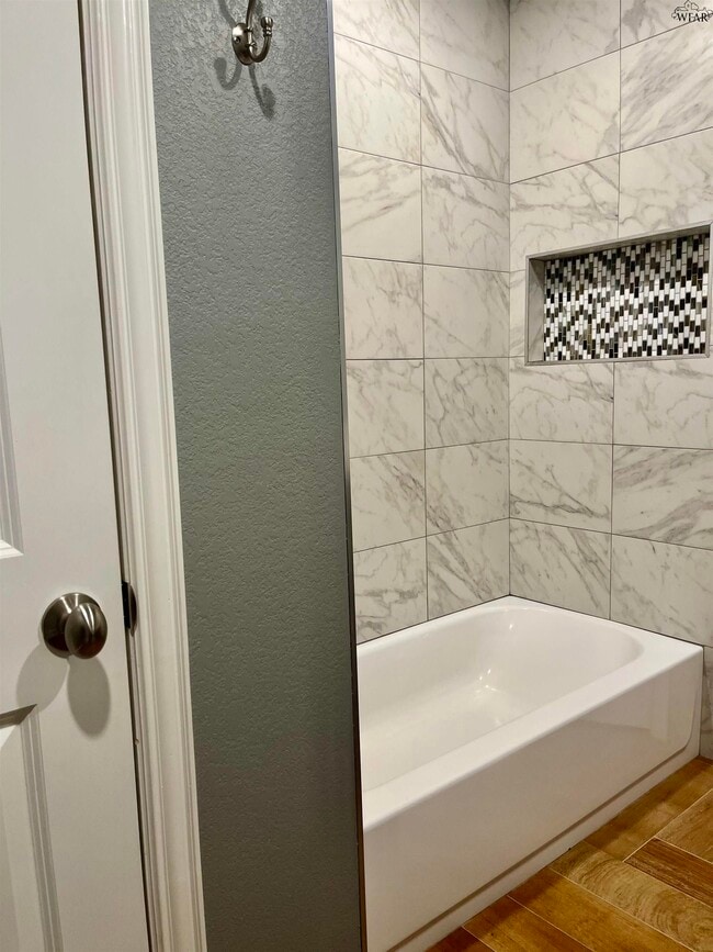 Building Photo - 5021 Olivia Ln