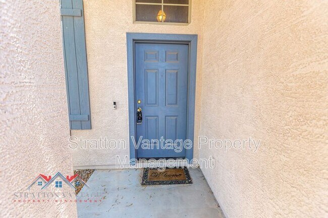 Building Photo - 2234 W Pima Ave