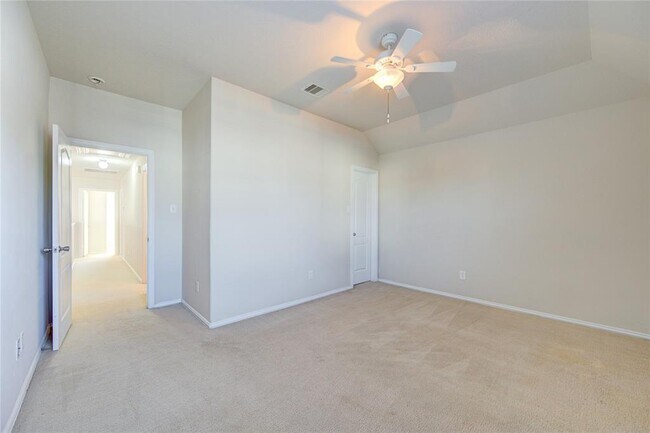 Building Photo - 18306 Wendy Glinn Way