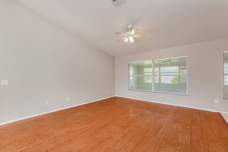 Building Photo - 11804 Dunster Ln