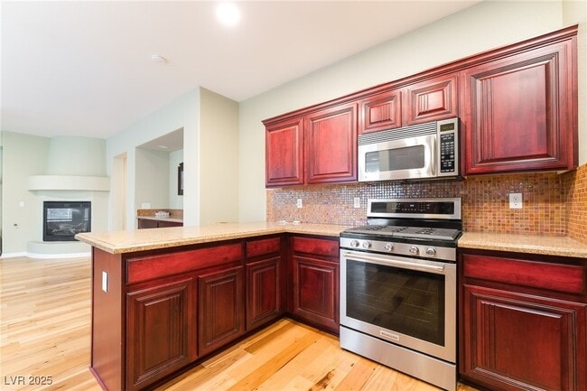 Building Photo - 62 Myrtle Springs Ct