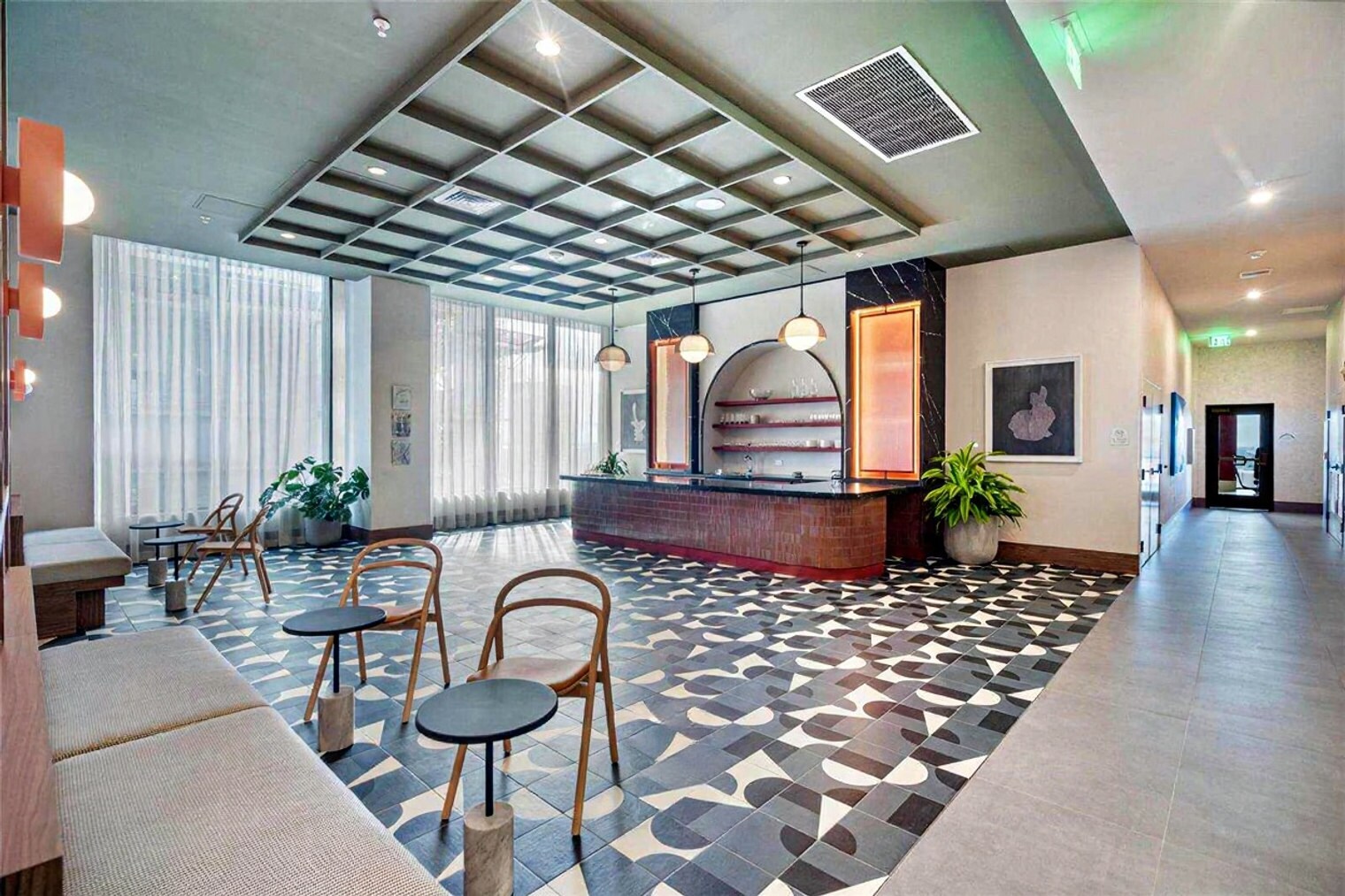 Building Photo - 11 NE 6th St