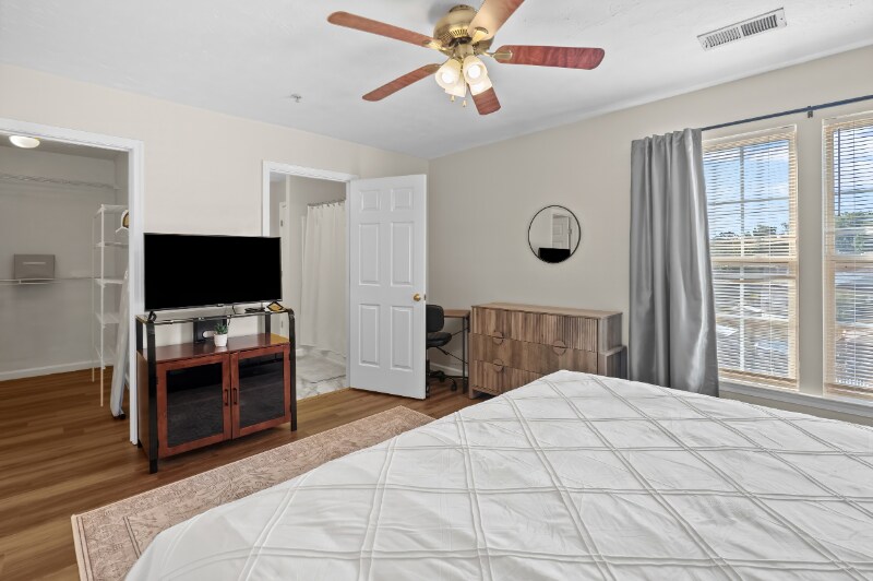 Building Photo - 520 Terrapin Terrace