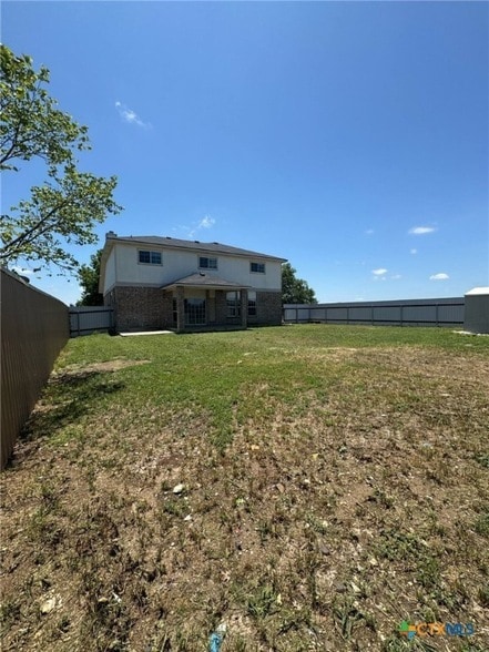 Building Photo - 701 Black Hills Trail