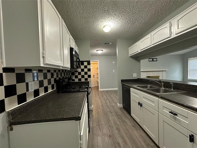 Building Photo - 2501 Highmont Dr