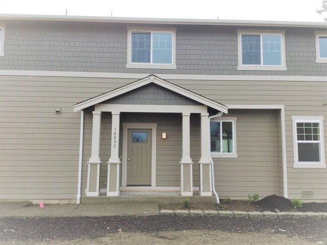 Primary Photo - 1683 Burnside Pl