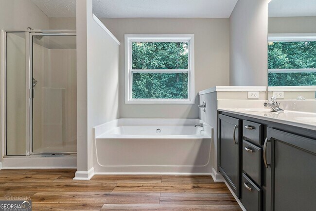 Building Photo - 6126 Allpoint Way