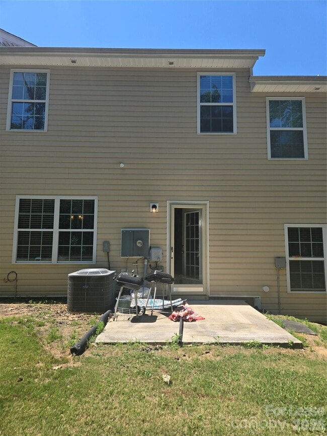 Building Photo - 9116 Bradstreet Commons Way