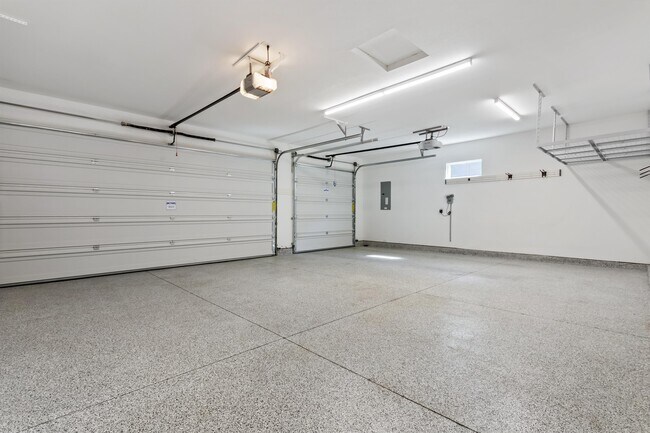 Building Photo - 3811 S Eckert Rd