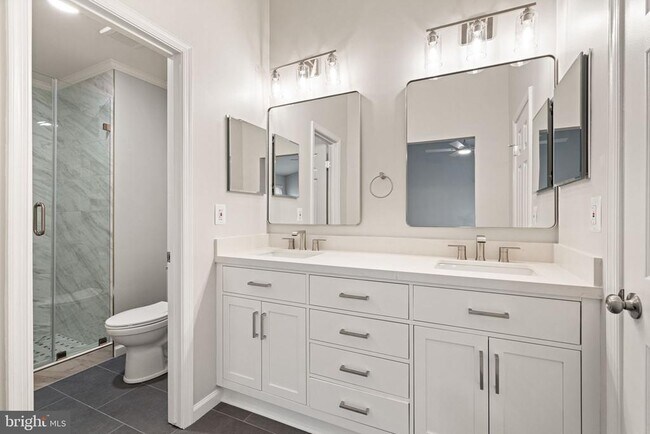 Building Photo - 7867 Wintercress Ln