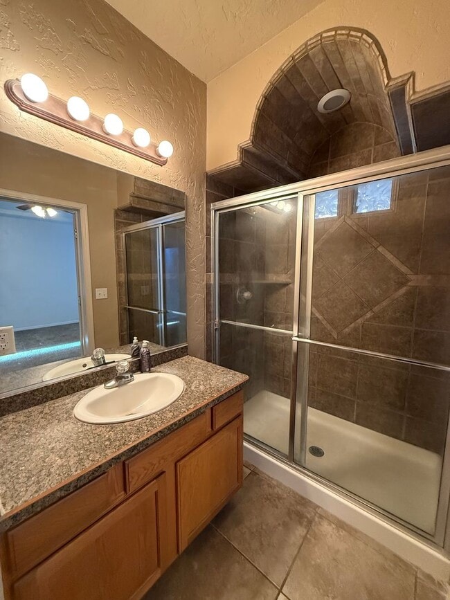 Building Photo - 4238 Trillium Dr