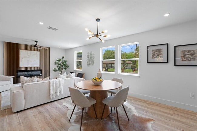 Building Photo - 5604 Overbrook Dr