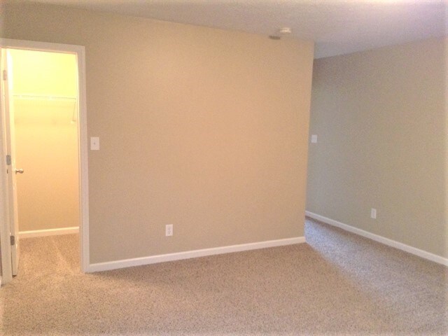 Building Photo - 1230 Highland Lake Way
