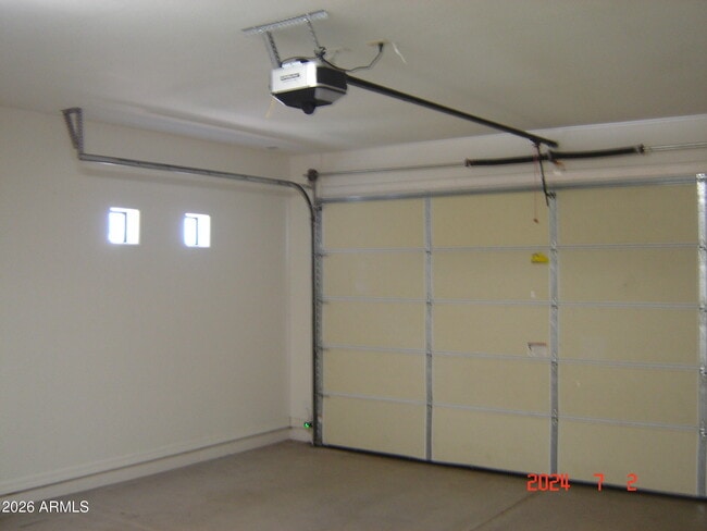 Building Photo - 27180 Bennett Way