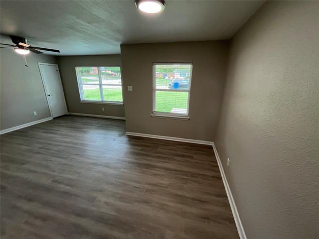 Building Photo - 405 Highcrest Dr