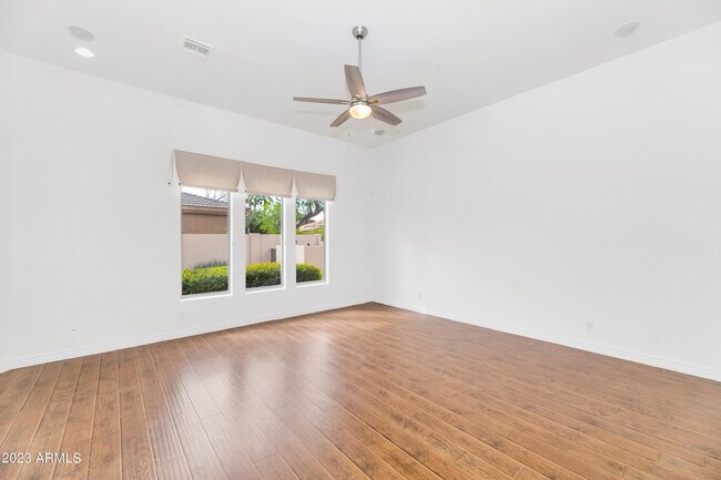 Building Photo - 11139 E Cannon Dr