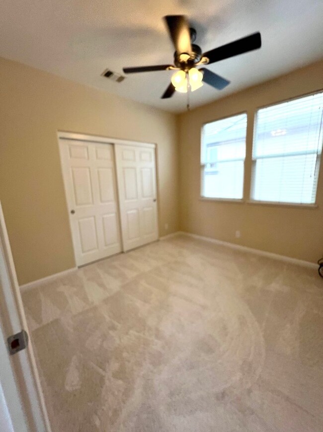 Building Photo - Modesto: $2529  3 bedroom 2.5 bath well ma...