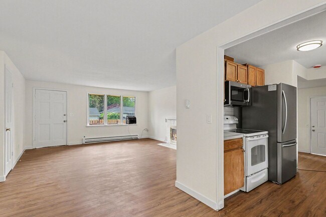 Building Photo - 18317 11th Ave NE