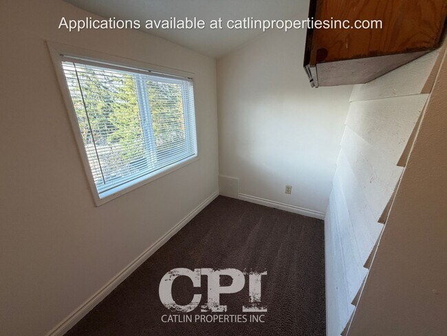 Building Photo - 1921 Teresa Way