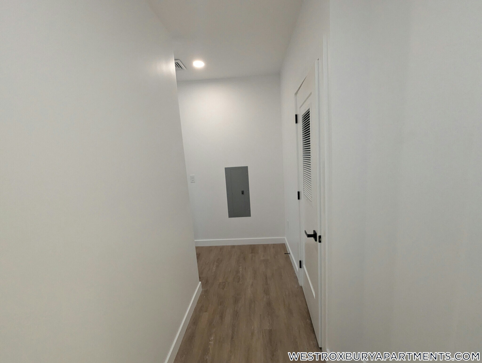 Building Photo - 199 Gardner St